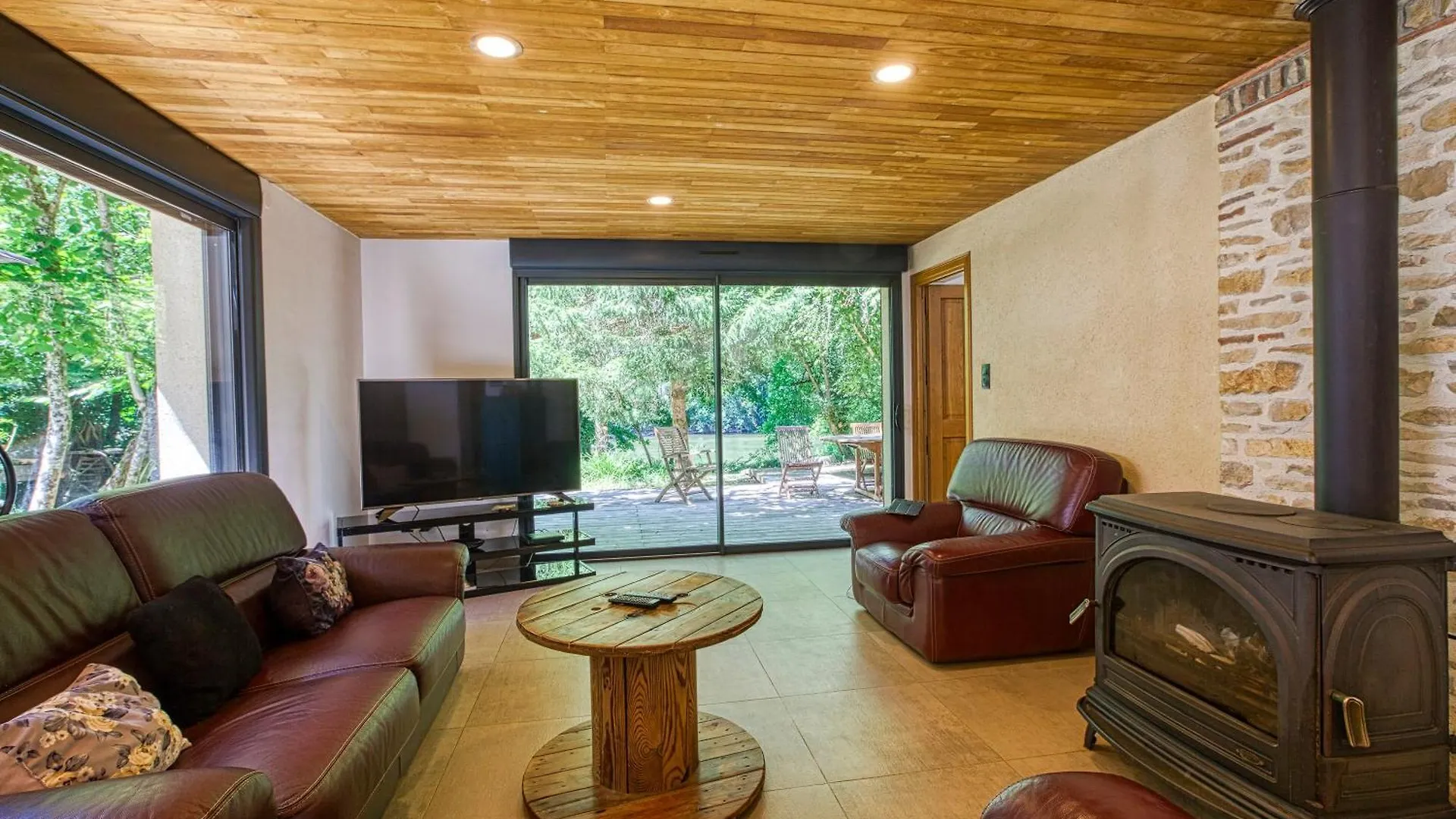 Villa Au Fil De L'Eau Pradines  0*, Pradines (Lot)